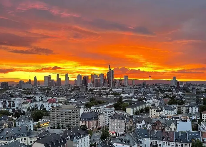 Apartamento Luxus Mit Skyline View. Fráncfort del Meno