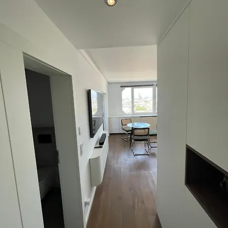 Luxus Mit Skyline View. Apartment